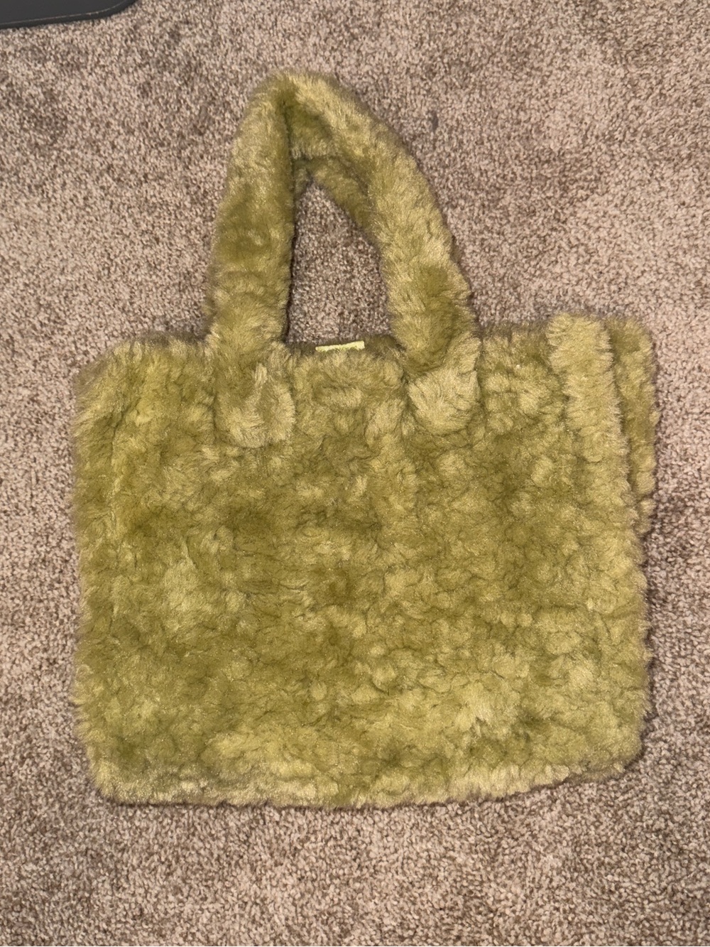 UO Faux Fur Tote Bag - Light Bright Green